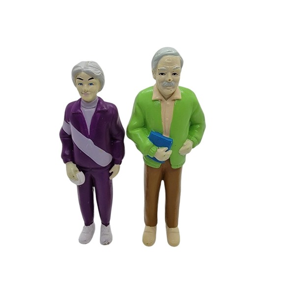 Marvel Pretend Play Vinyl Grandpa and Grandma - Picture 1 of 8
